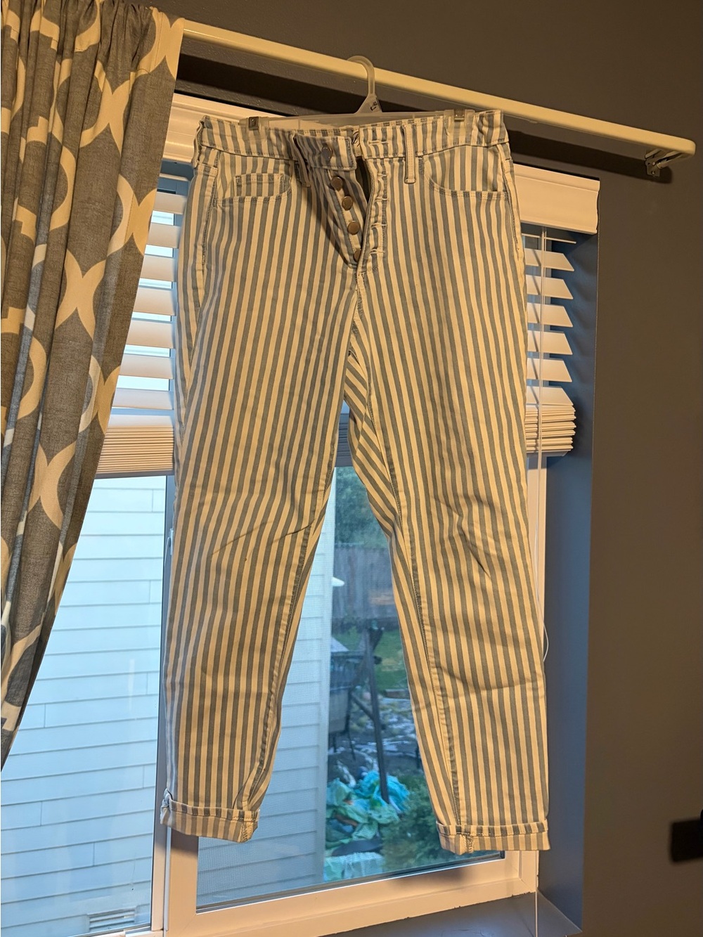 Striped women’s jeans size 10